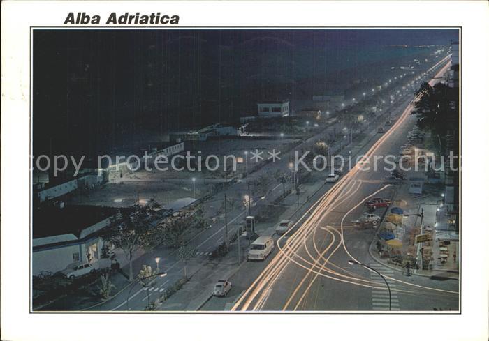 Alba Adriatica Lungomare Uferstrasse Nachtaufnahme