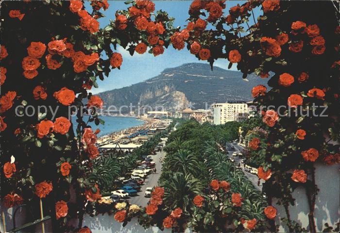 Finale Ligure Viale delle Palme e spiaggia Strand Rosenbusch