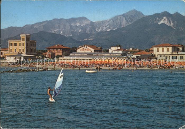 Marina di Massa Mare e Monti Strand Berge Windsurfen