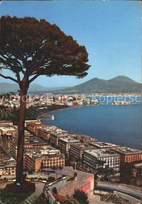 Napoli Neapel Panorama Kueste Vesuv Vulkan