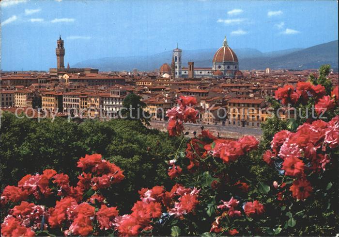 Firenze Florenz Blick ueber die Stadt Palast Turm Dom Kirche Blumen