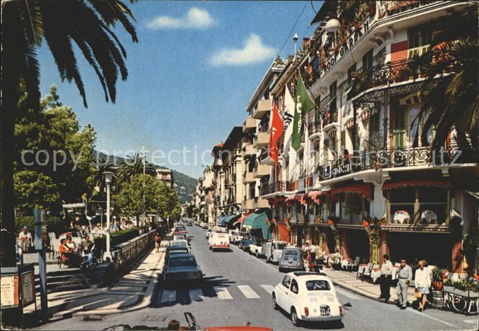 ALAssIO Savona Liguria IT Via Dante  e il caratteristico Muretto