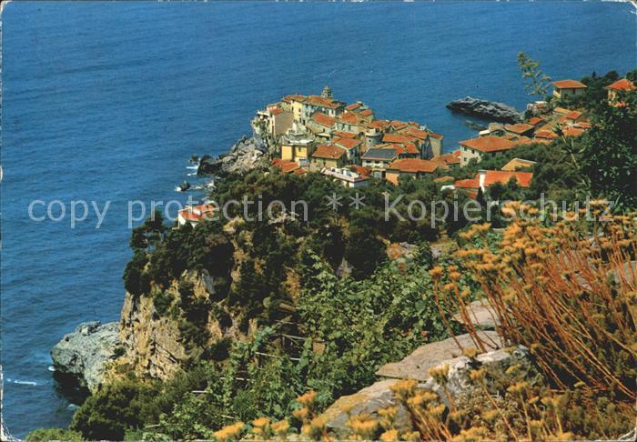 Tellaro Blick vom Berg Kueste