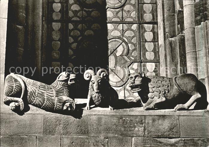 Worms Rhein Daemonen Plastiken am Ostchor Dom