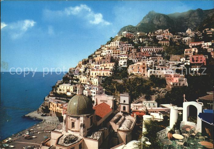 Positano Ortsansicht mit Kirche