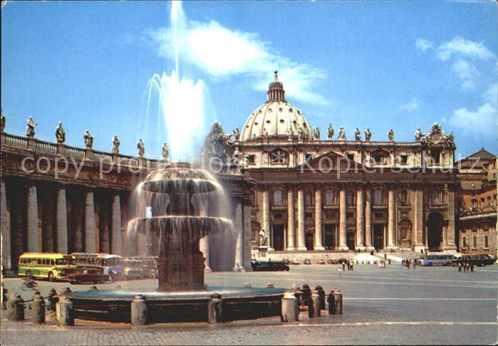 Vatikan Citta del Vaticano Piazza e Basilica di San Pietro Petersplatz Dom Brunn