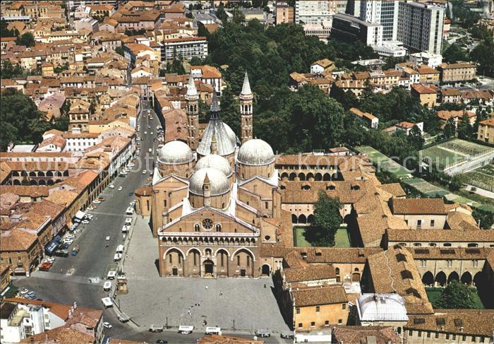 Padova Basilica del Santo veduta aerea Antonskirche