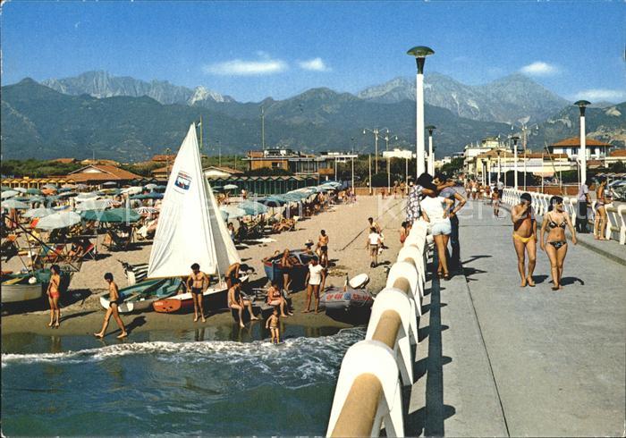 Forte dei Marmi Pontile e spiaggia Kai Strand Berge