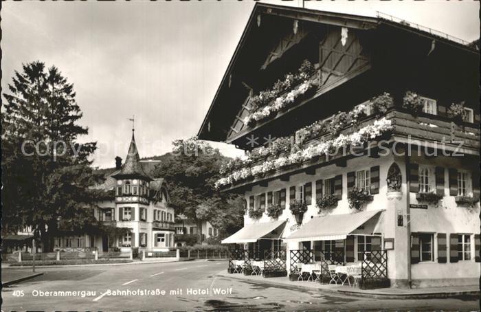 OBERAMMERGAU Bayern Bahnhofstr mit Hotel Wolf