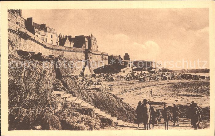 Saint-Malo 35 Les Remparts et la Plage Bon Secours
