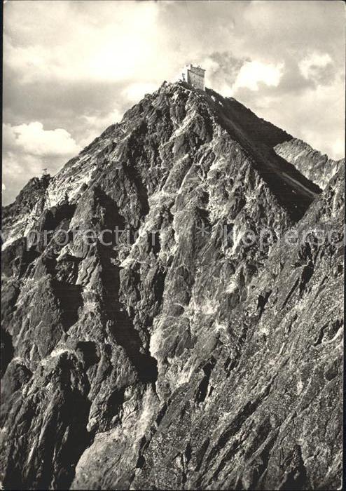 Vysoke Tatry Stanica lanovky na vrchole Lomnickeho stitu