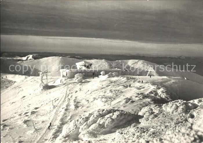 Nizke Tatry Vrchoiva stanica vytahu na Chopok