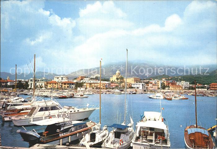 Loano Il porto