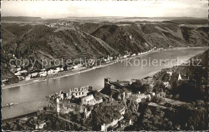 St Goar Burg Rheinfels mit Blick auf St Goarshausen Rheintal Fliegeraufnahme