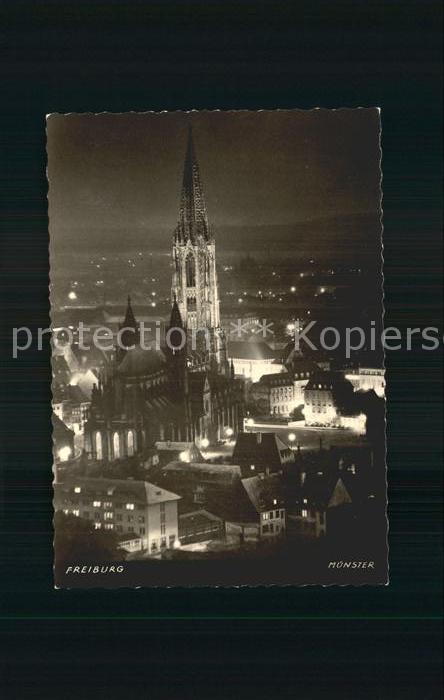 Freiburg Breisgau Muenster Altstadt Nachtaufnahme
