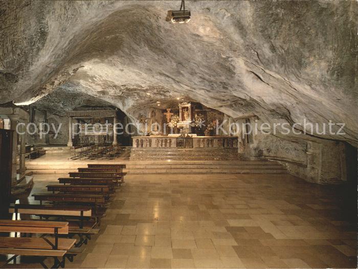 Monte Sant Angelo Basilica Santuario San Michele Grotta delle Apparizioni Wallfa