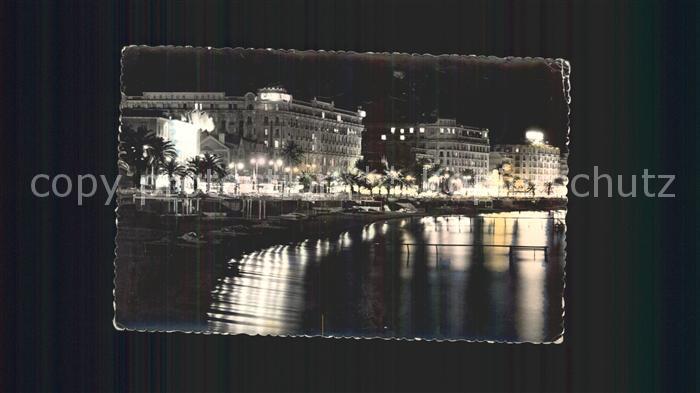 Cannes Alpes-Maritimes la Nuit Les Palaces de la Croisette et le Palais des Fest