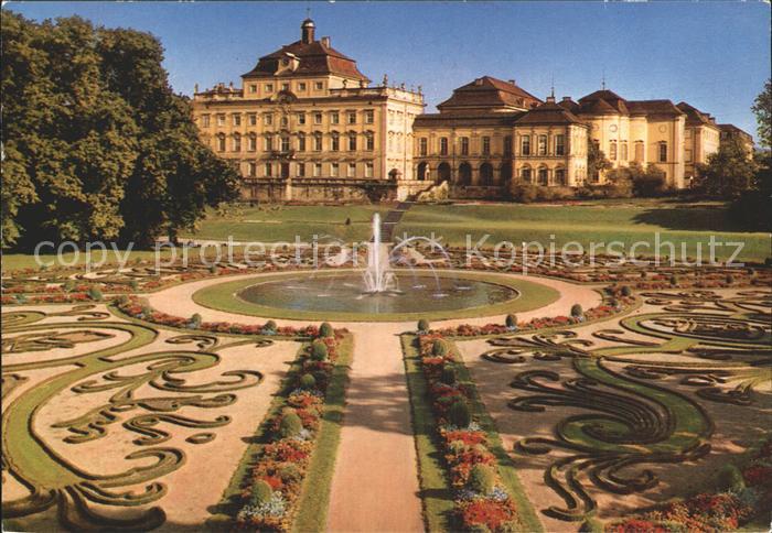 Ludwigsburg Wuertt Residenzschloss und Bluehendes Barock