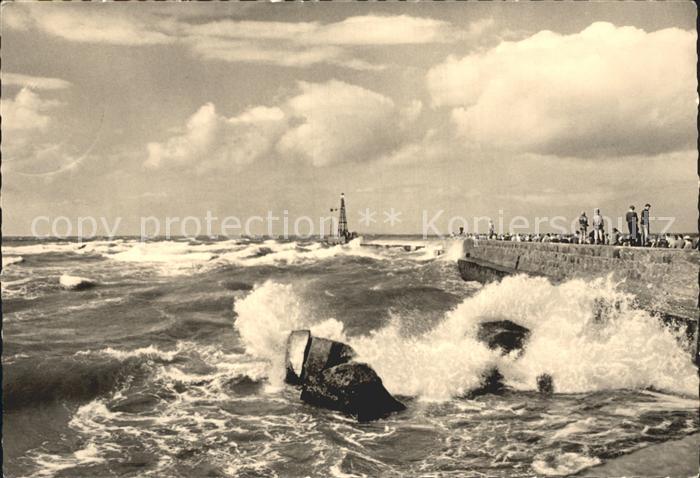 Warnemuende Ostseebad Westmole Brandung