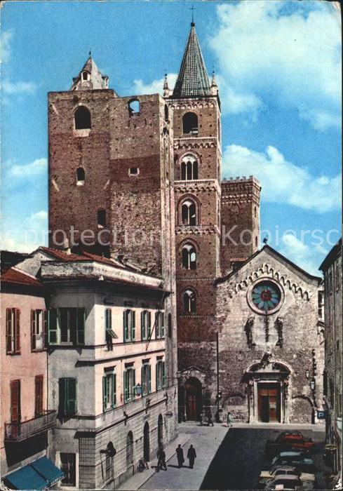 Albenga Piazza del Municipio e Torri