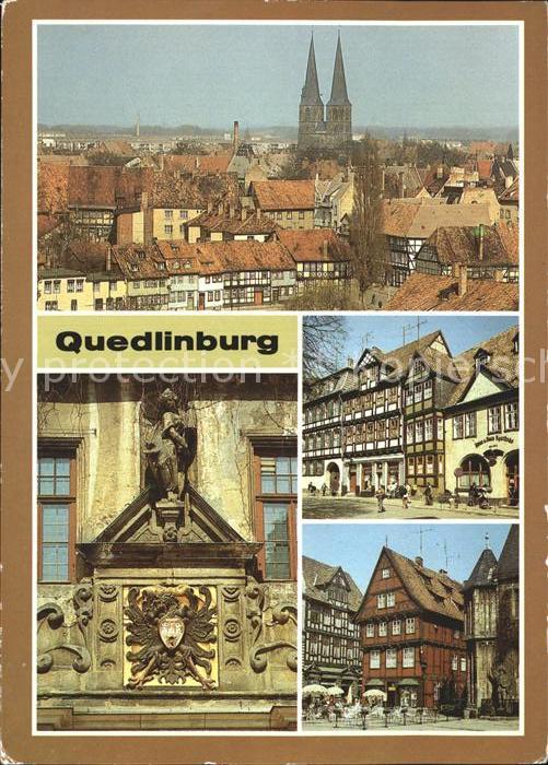 Quedlinburg Harz Blick vom Burgberg Kornmarkt Wappen Rathaus Haeuser am Markt mi
