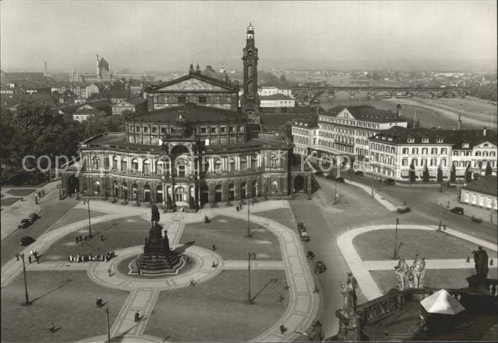 DRESDEN Elbe Blick vom Schlossturm Theaterplatz Opernhaus Hotel Bellevue Denkmal