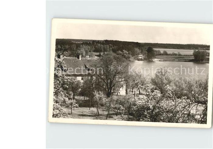 Zechlin Pommern Flecken Schwarzer See mit Schule