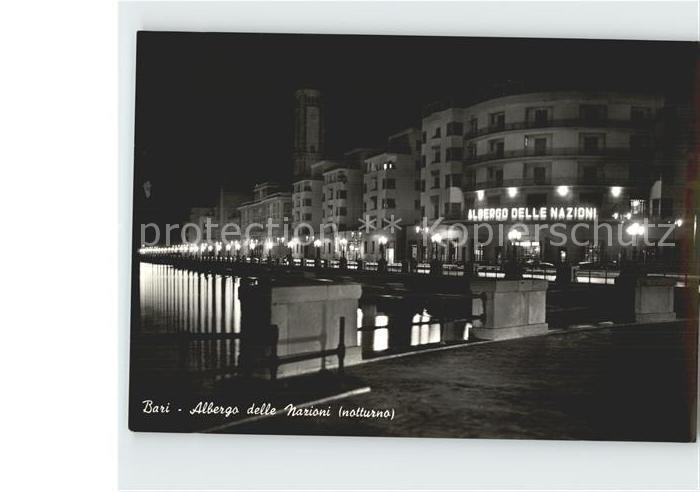 Bari Puglia Nationenhotel bei Nacht