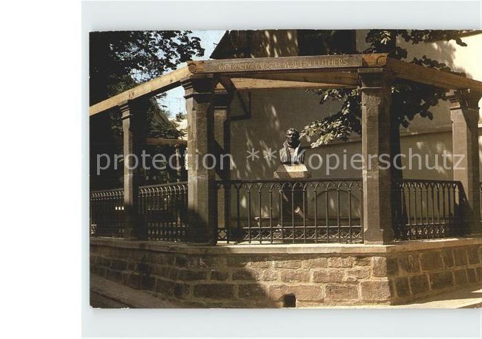 Eisleben Lutherstadt Luthers Geburtshaus mit Bueste