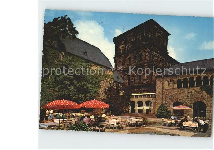 TRIER CITY Brunnenhof mit Porta-Nigra und Simeonstift