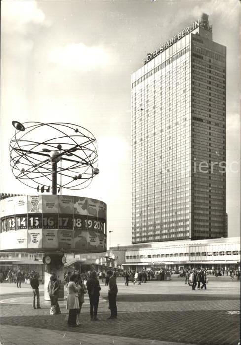BERLIN  CITY Interhotel Stadt Berlin Uraniasaeule mit Weltzeituhr
