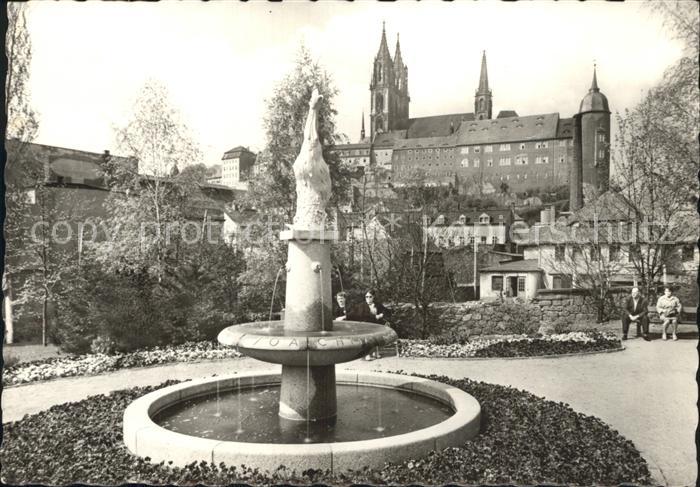 Meissen Elbe Sachsen Kaendlerbrunnen Schloss