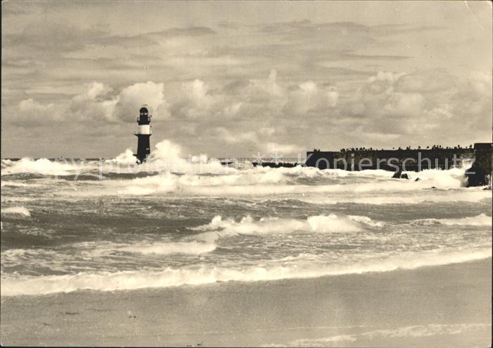 Warnemuende Ostseebad Leuchtturm Meeresbrandung