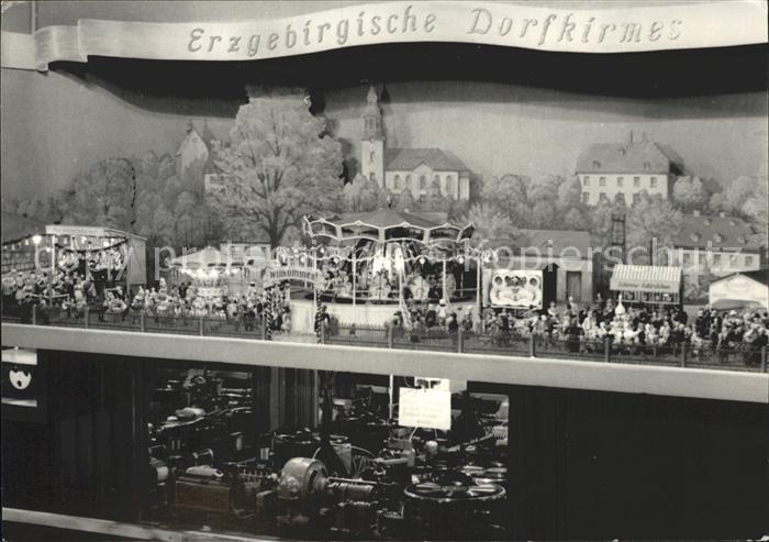 Karl-Marx-Stadt Volskunstwerk Dorfkirmes Karussel Kaspertheater