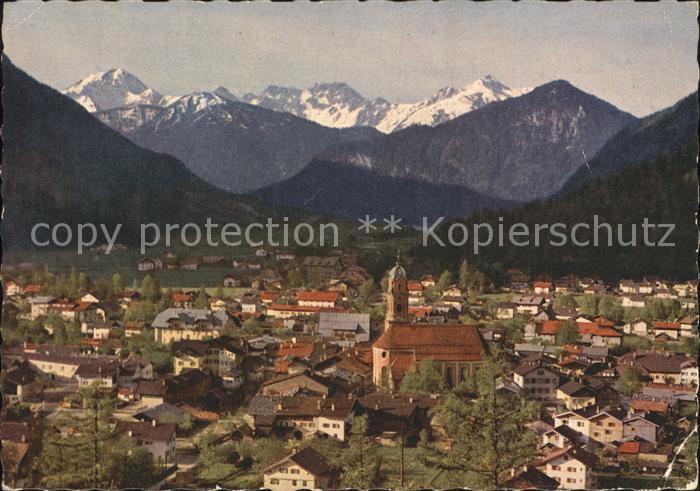Mittenwald Karwendel Tirol mit Solstein Erlspitze