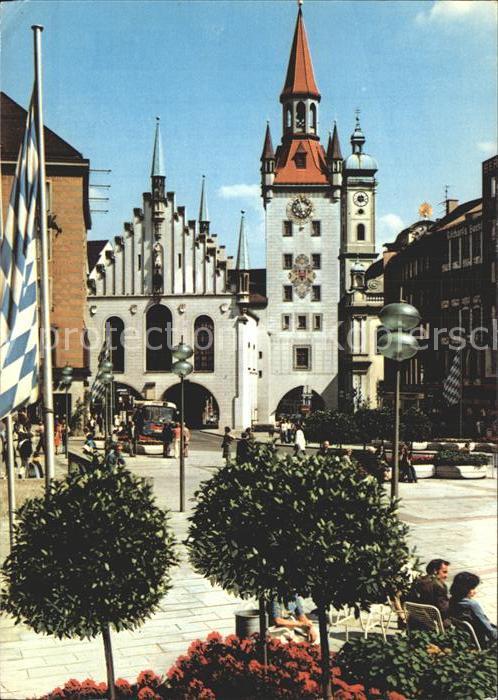 Muenchen Bayern Marienplatz alte Rathaus