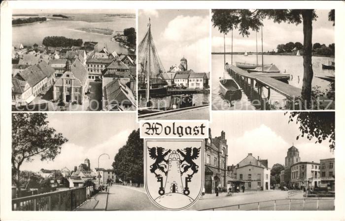 Wolgast Mecklenburg-Vorpommern Teilansicht Hafen Bootssteg Strassenpartie