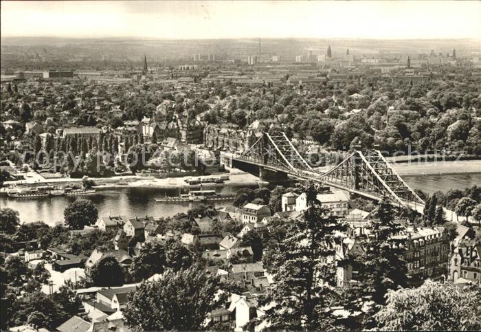 DRESDEN Elbe Panorama Blick von den Loschwitzhoehen Bruecke