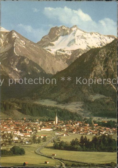 Oberstdorf Gesamtansicht mit Alpenpanorama