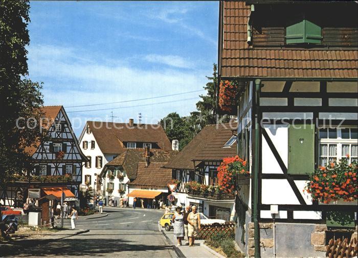 Sasbachwalden Hauptstrasse Fachwerkhaeuser Weinort Schwarzwald