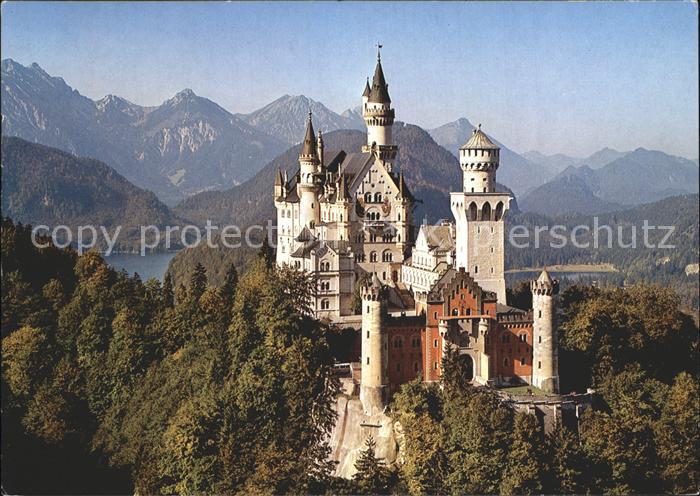 Schwangau Koenigsschloss Neuschwanstein Alpenpanorama