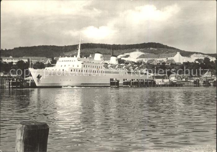 Faehre Ferry Bac Traghetto-- Sassnitz