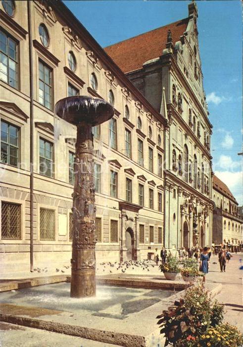 Muenchen Bayern Richard-Strauss-Brunnen