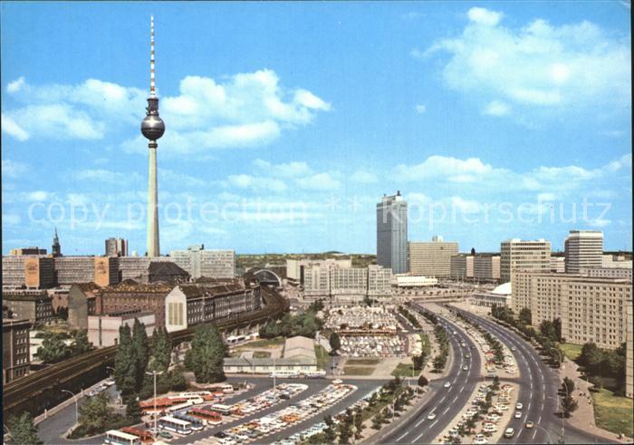 BERLIN  CITY Zentrum UKW und Fernsehturm