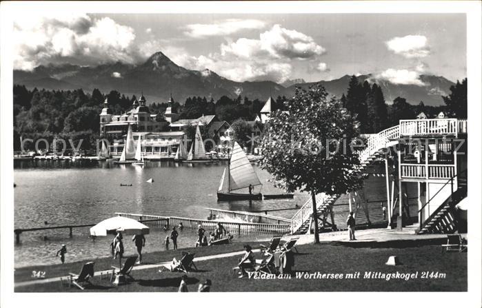 Velden Woerthersee Badestrand Segeln Blick zum Mittagskogel Karawanken