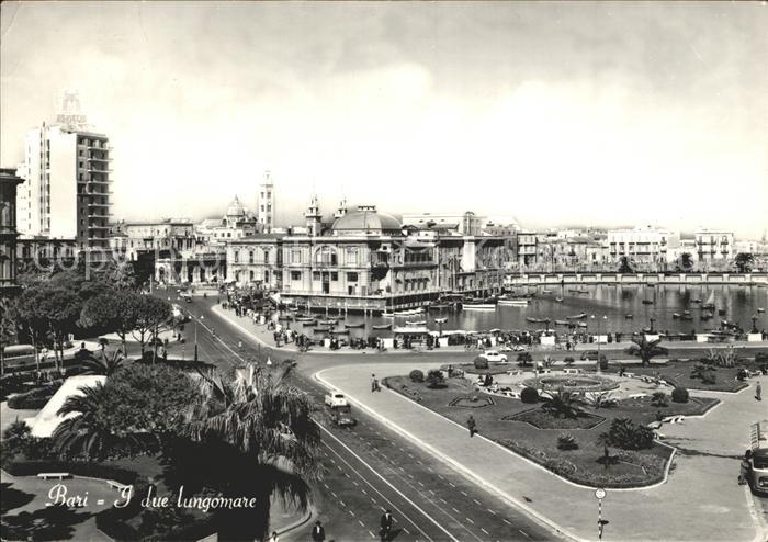 Bari Puglia Zwei Seepromenaden