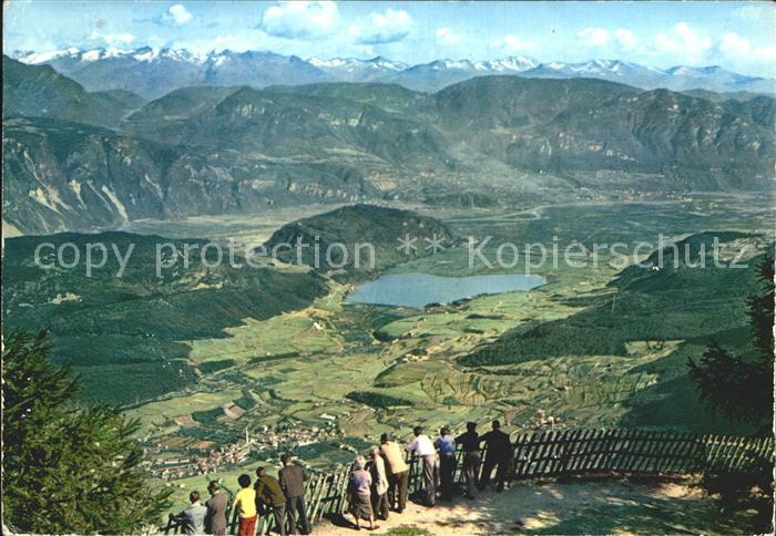 Caldaro Kaltern Blick vom Penegal Oltradige Lago di Caldaro