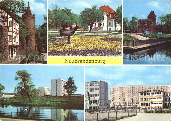 Neubrandenburg Wiekhaus Moenchenturm Stadtpark Treptower Tor Schwanenteich