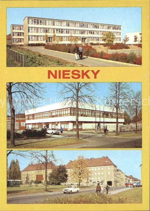 Niesky Herbert Balzer Oberschule Betriebsgaststaette des MLK und HOG Pizza Zinze
