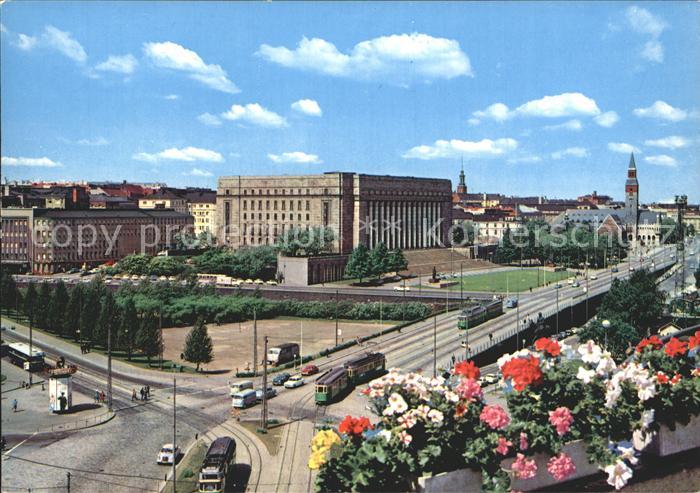 Helsinki Reichstagsgebaeude und Maennerheimstrasse